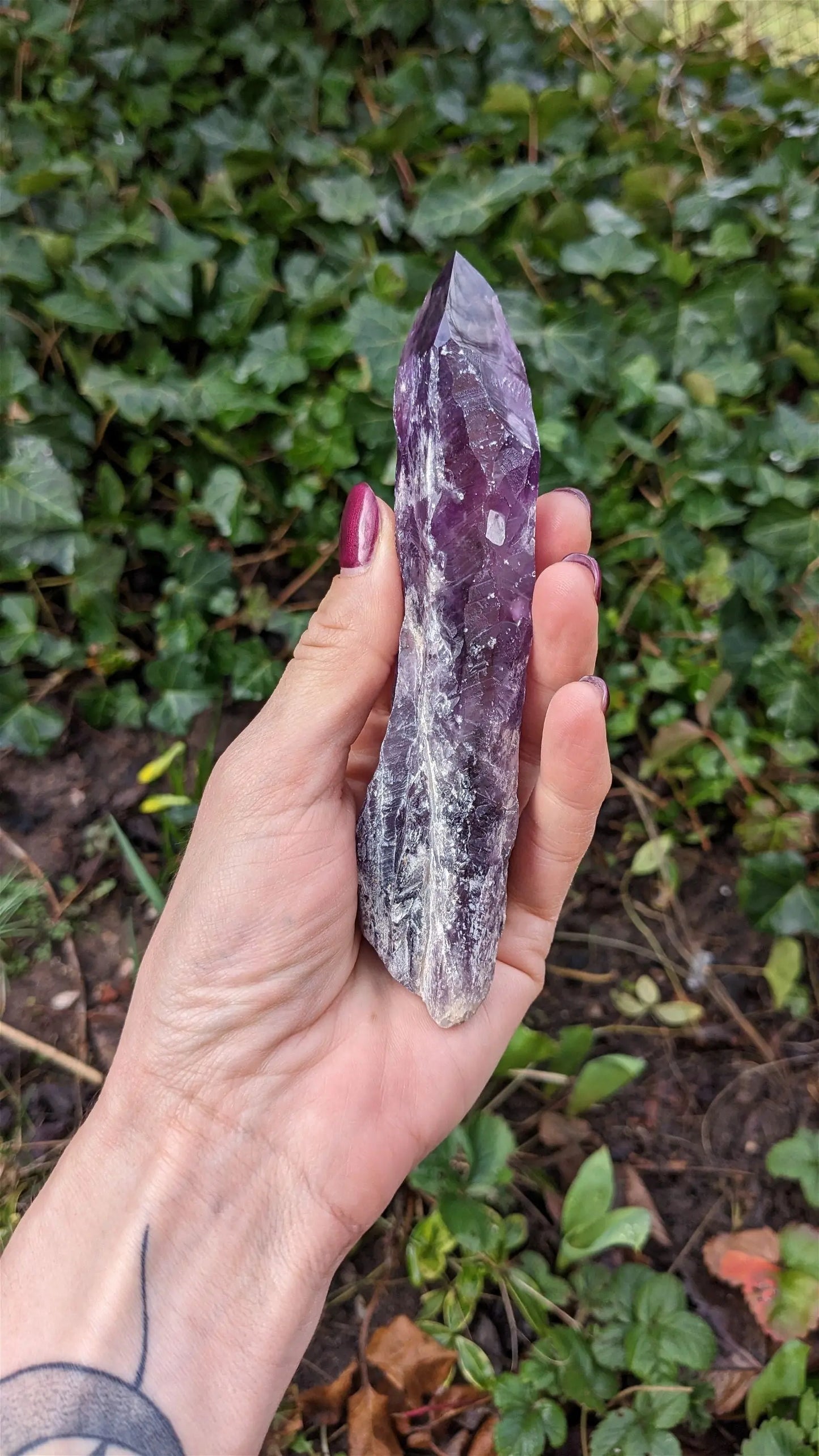 1 pointe brute d'améthyste 15 cm - Aurore Lune