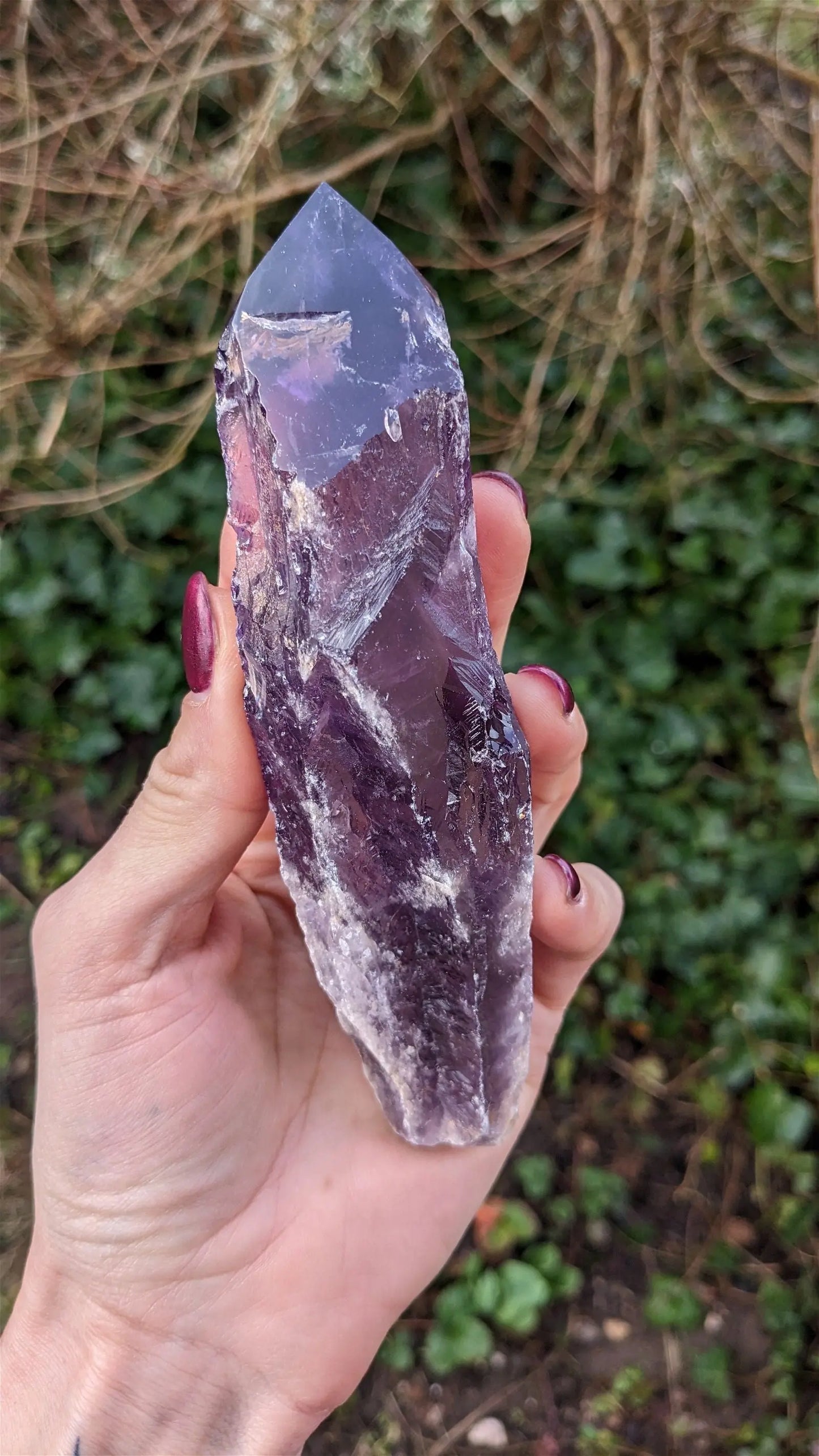 1 pointe brute d'améthyste 16 cm - Aurore Lune