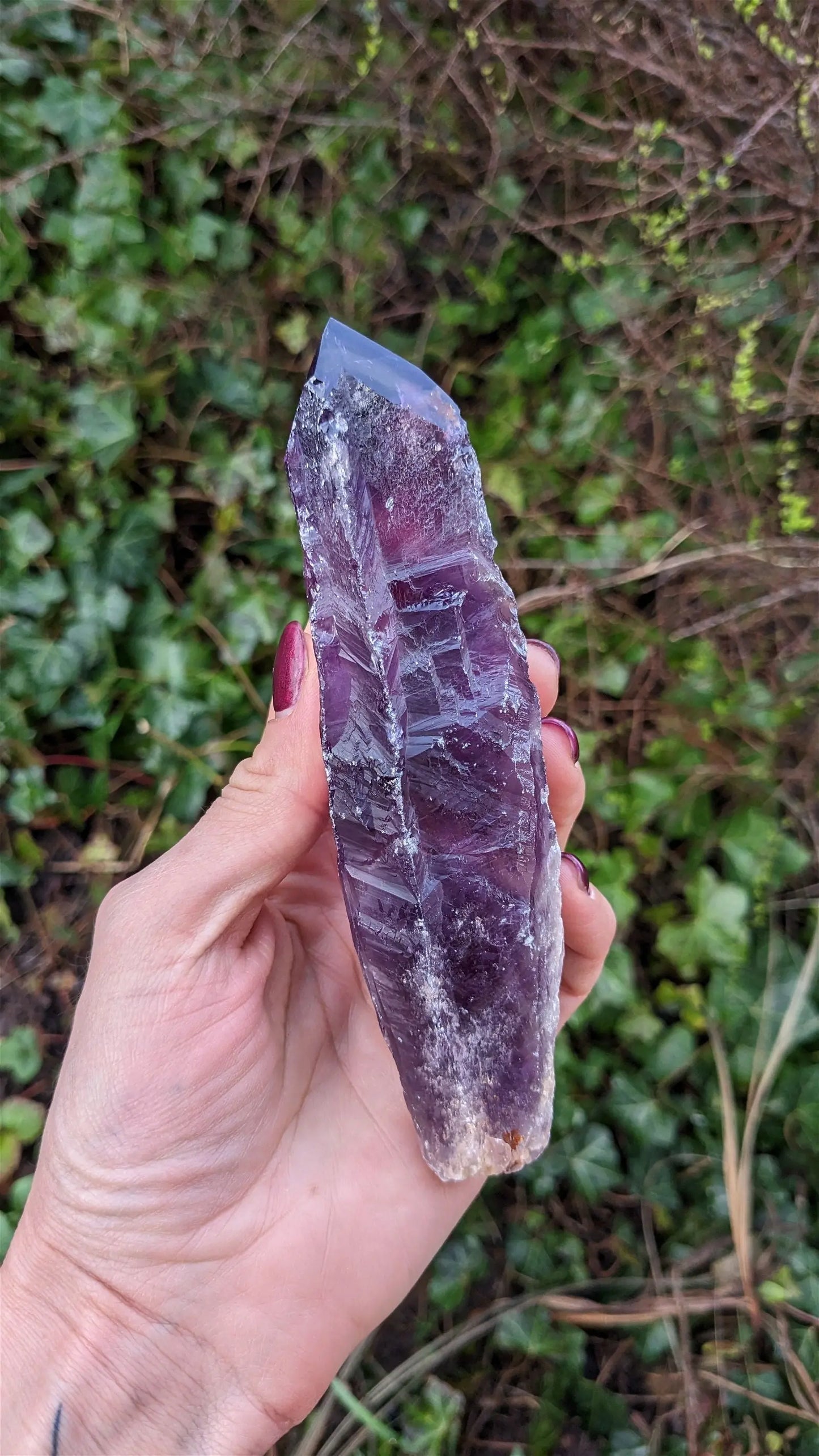 1 pointe brute d'améthyste 16 cm - Aurore Lune