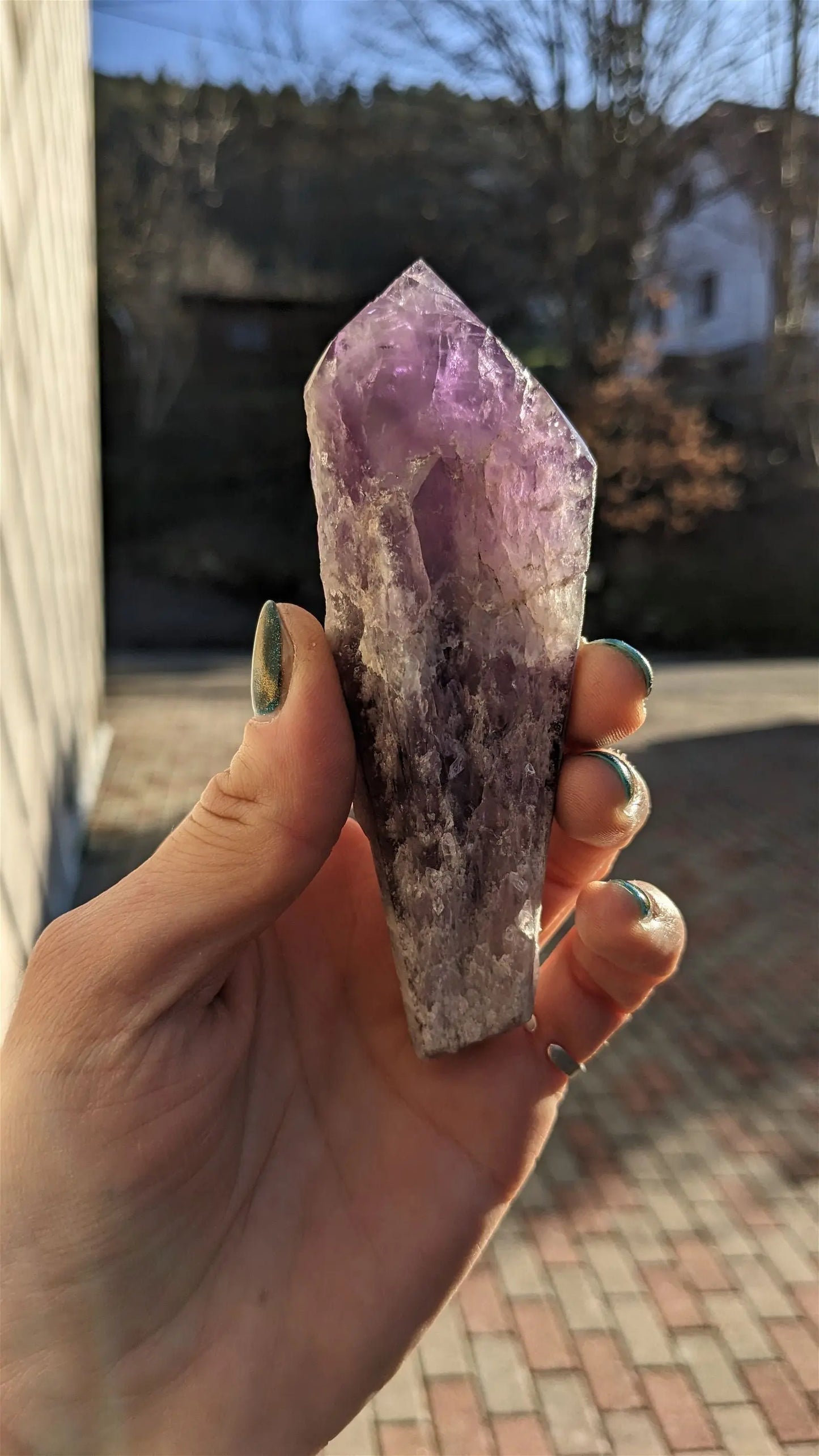 1 pointe brute d'améthyste qualité + 12 cm - Aurore Lune