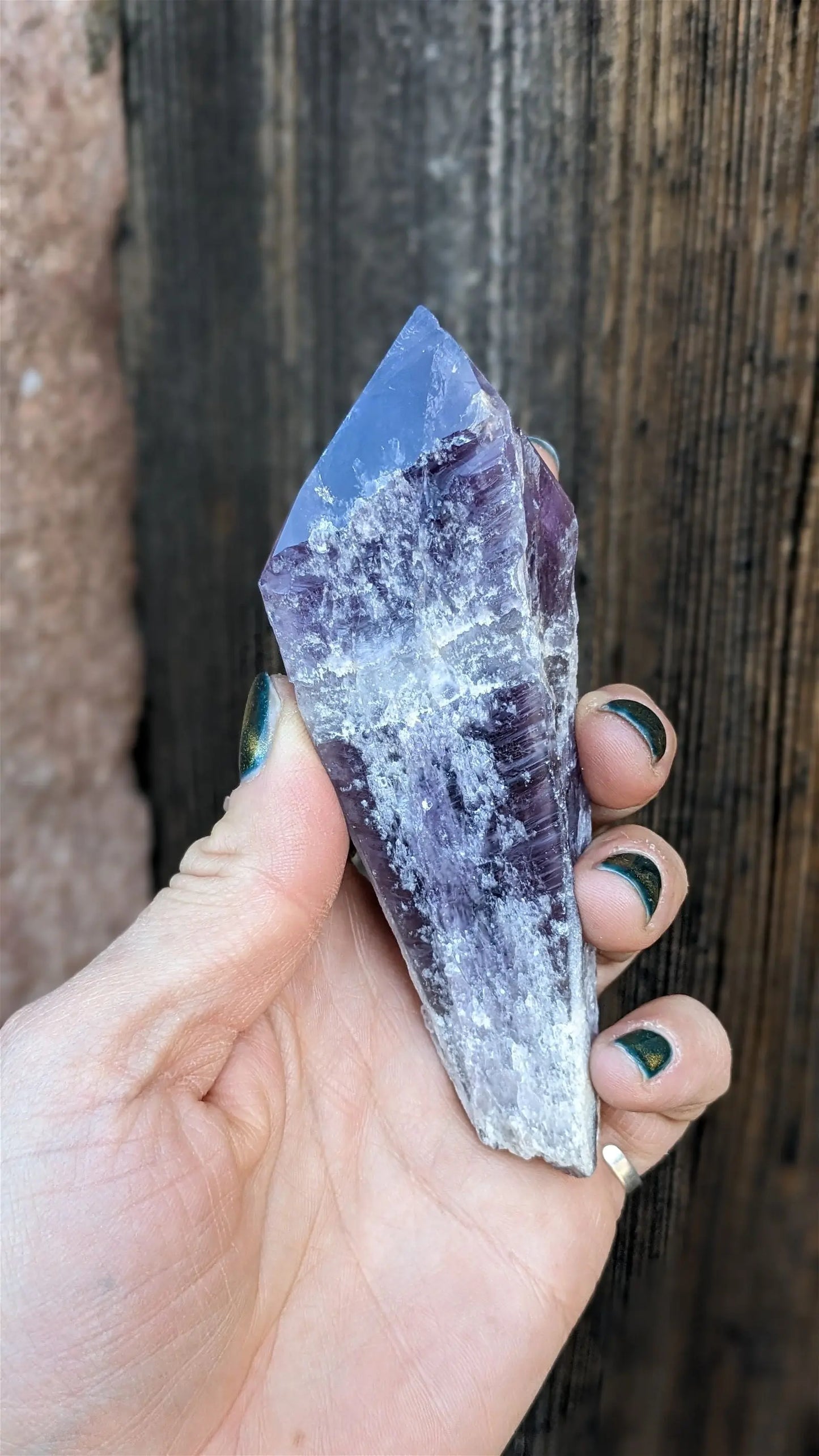 1 pointe brute d'améthyste qualité + 12 cm - Aurore Lune