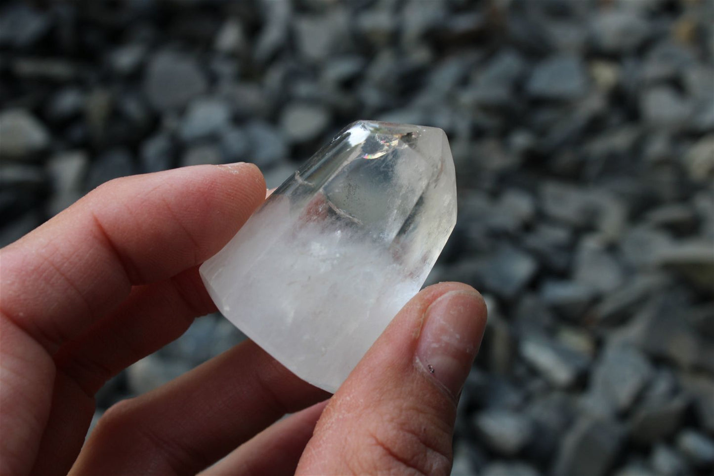 1 pointe de cristal de roche *A* - Aurore Lune