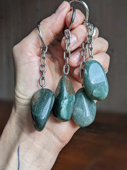 1 porte clé en aventurine verte - Aurore Lune