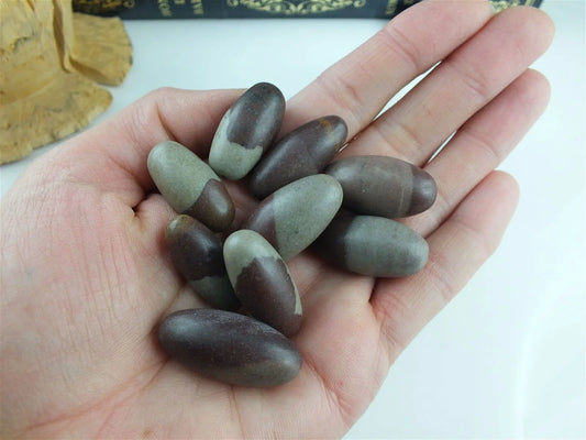 1 shiva lingam - Aurore Lune