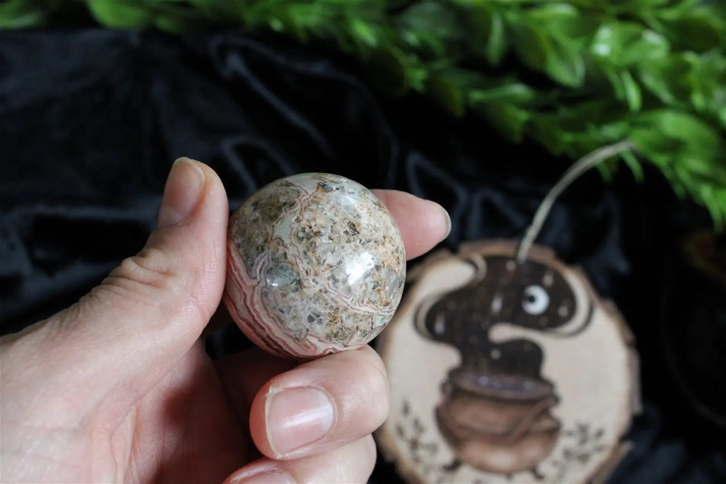 1 sphère en rhodochrosite - Aurore Lune