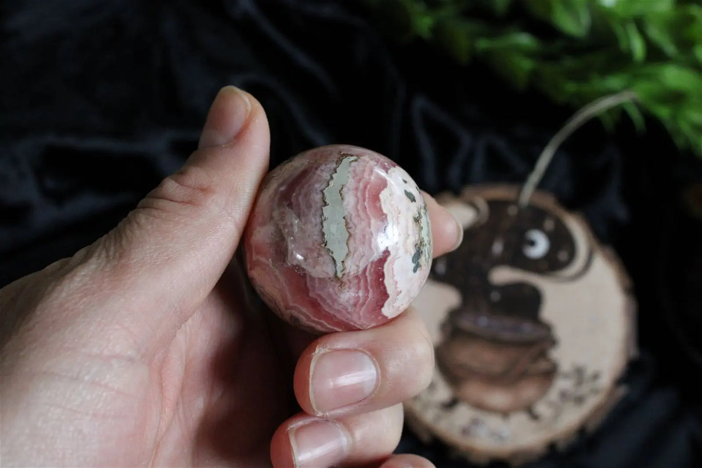1 sphère en rhodochrosite - Aurore Lune