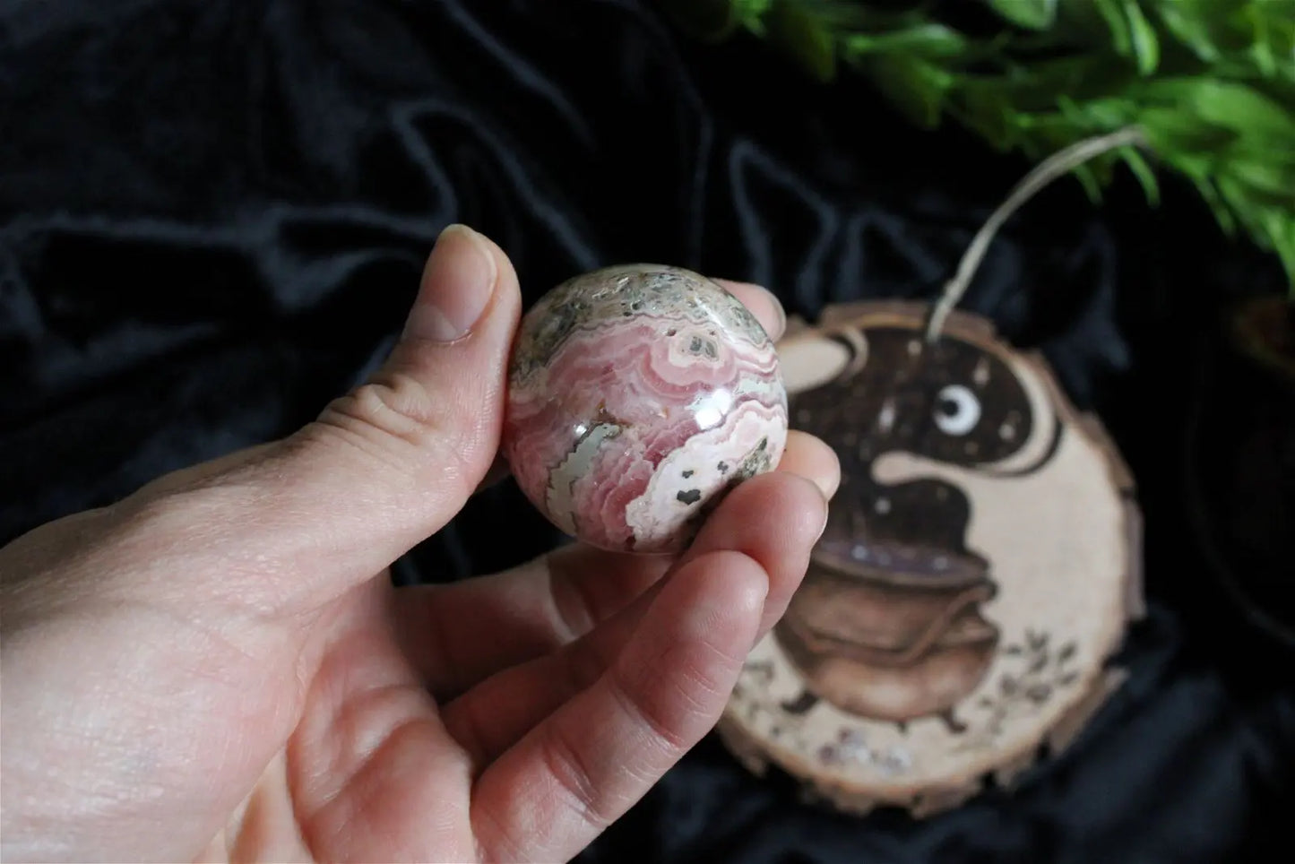 1 sphère en rhodochrosite - Aurore Lune