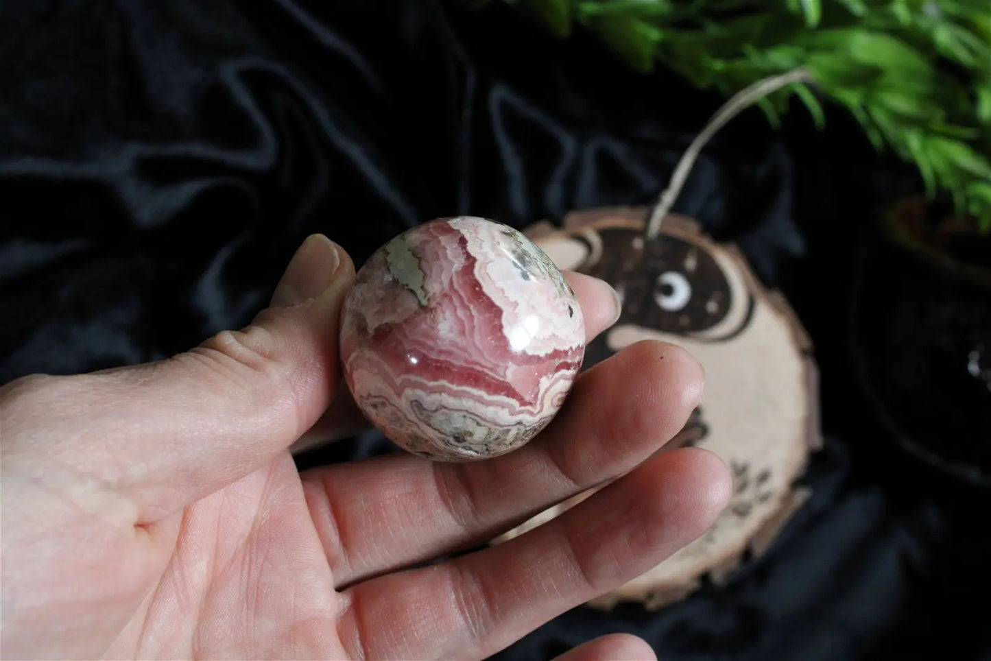 1 sphère en rhodochrosite - Aurore Lune