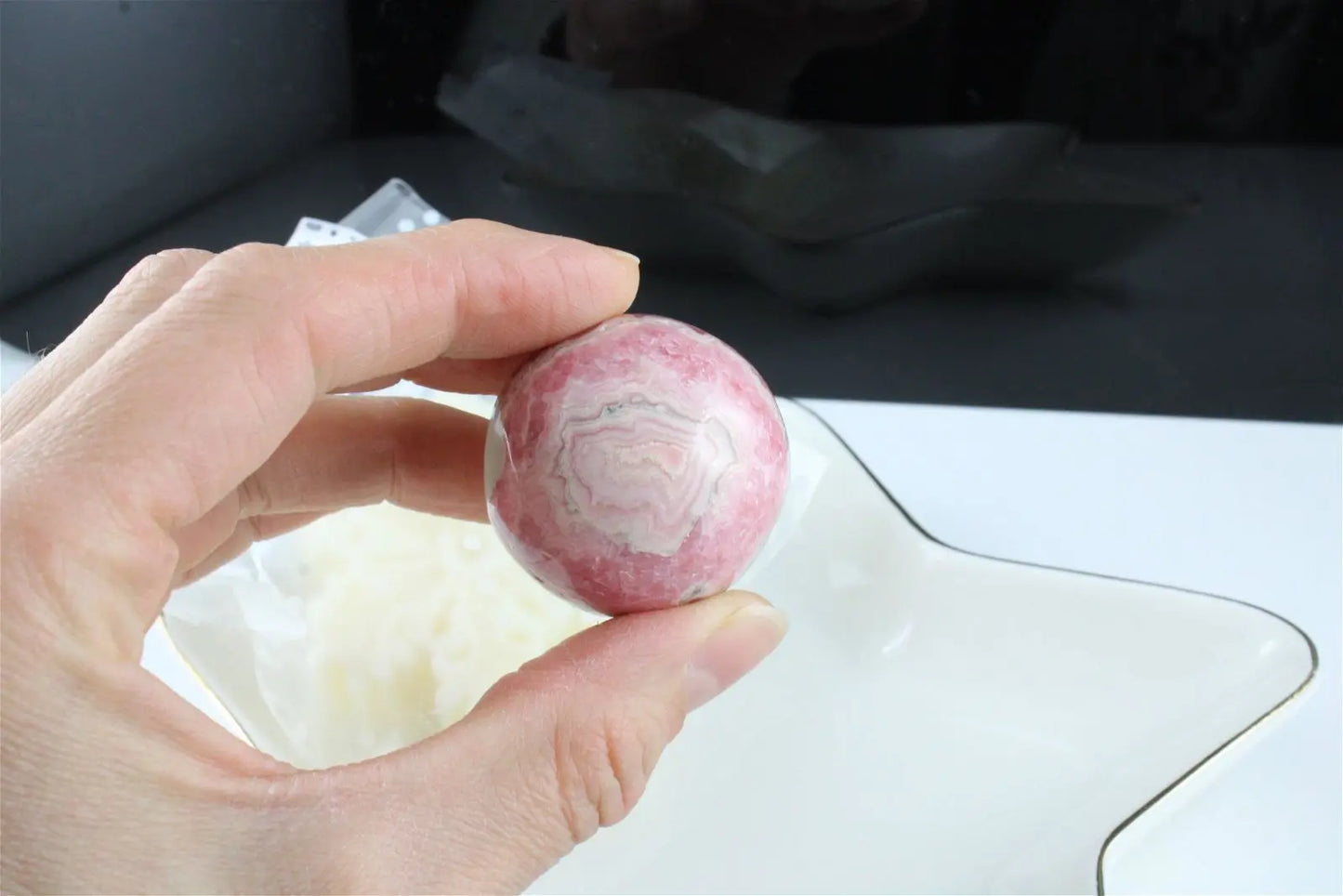 1 sphère en rhodochrosite - Aurore Lune