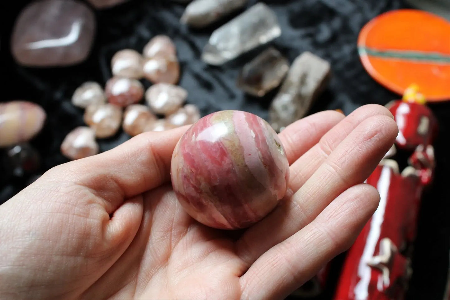 1 sphère opale rose du Pérou 3.5 cm - Aurore Lune