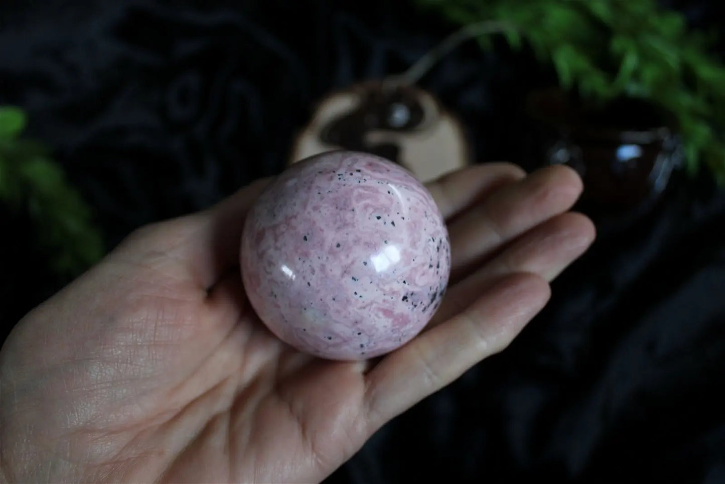1 sphère rhodochrosite du Pérou 5.4 cm - Aurore Lune