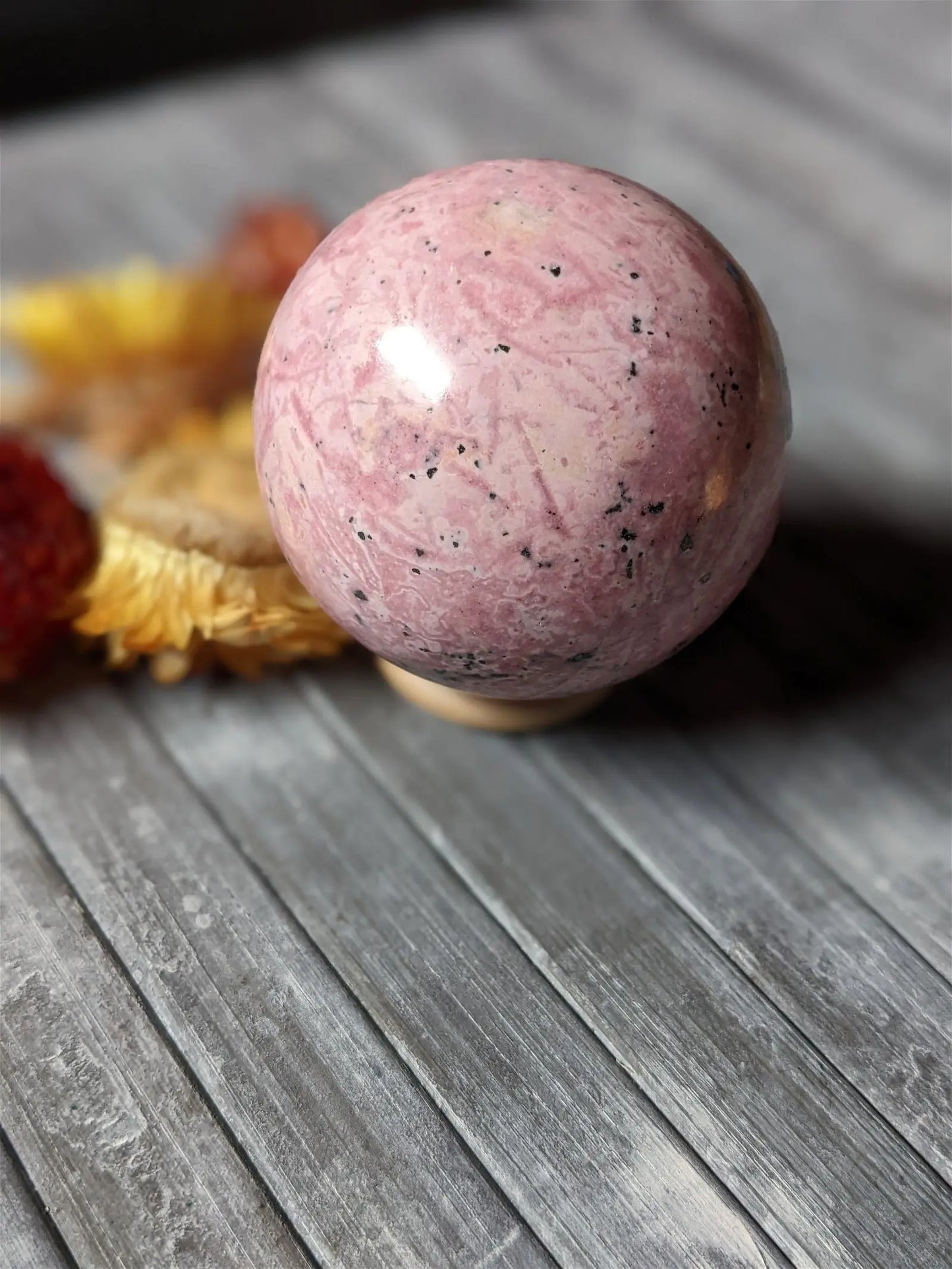 1 sphère rhodochrosite du Pérou 5.4 cm - Aurore Lune