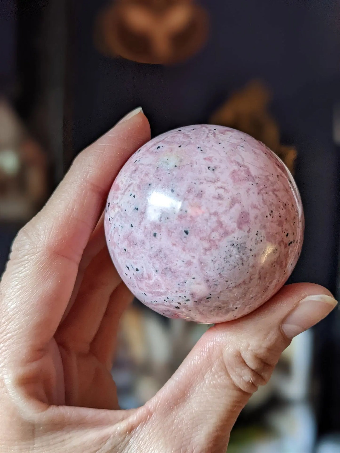 1 sphère rhodochrosite du Pérou 5.4 cm - Aurore Lune