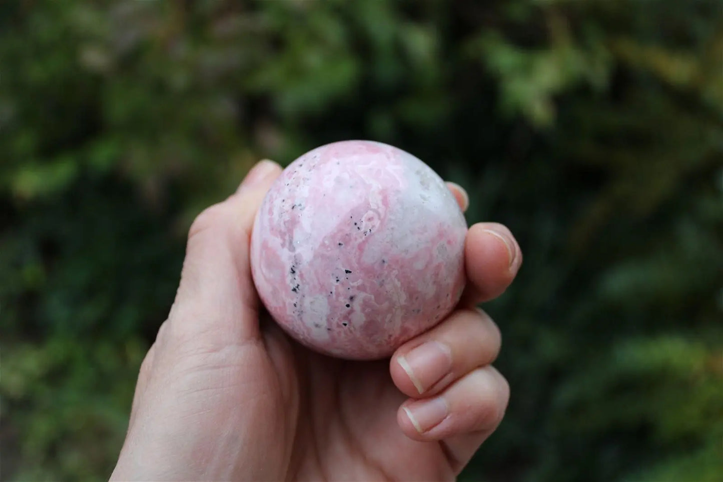 1 sphère rhodochrosite du Pérou 5.5 cm - Aurore Lune