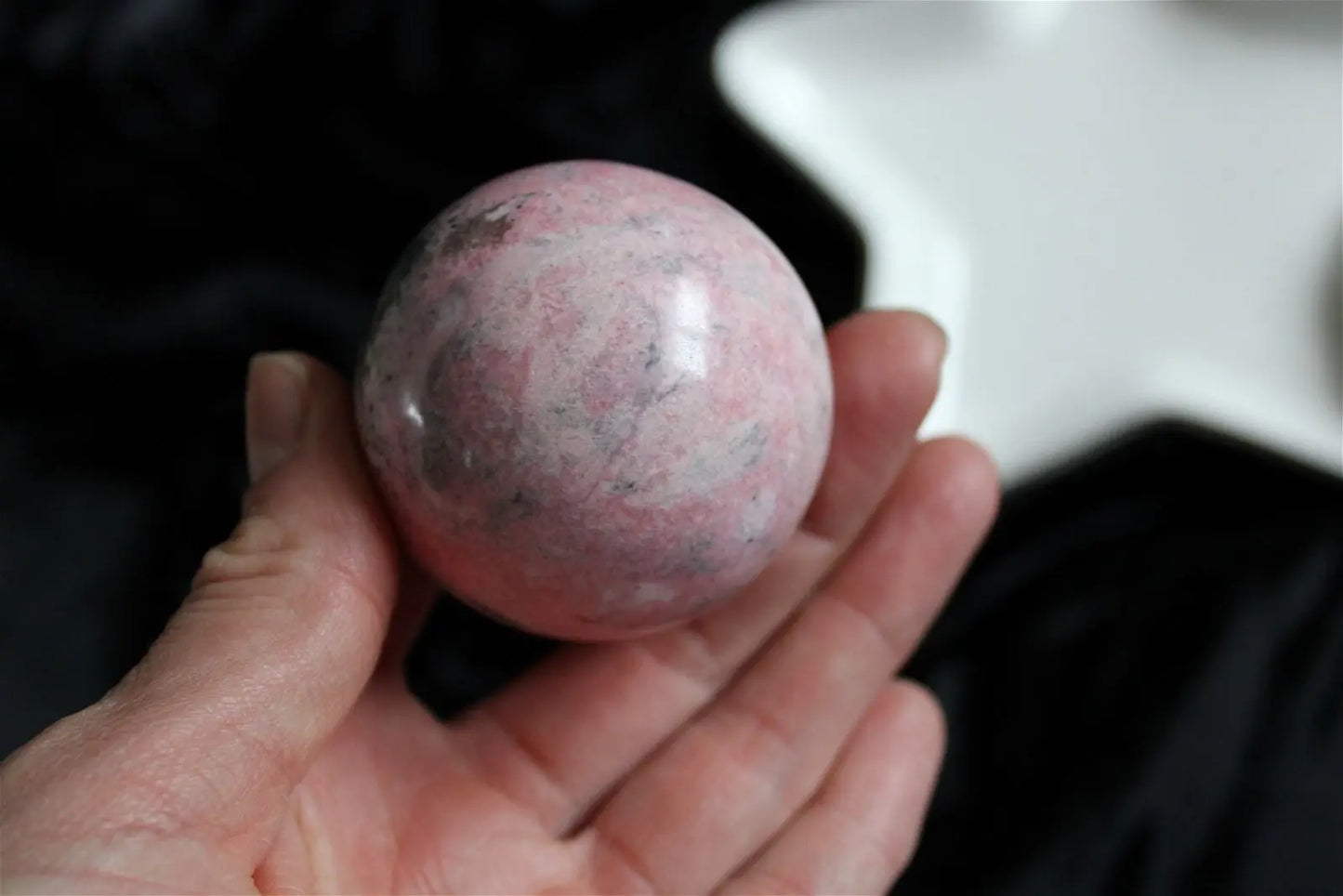 1 sphère rhodochrosite du Pérou 5 cm - Aurore Lune