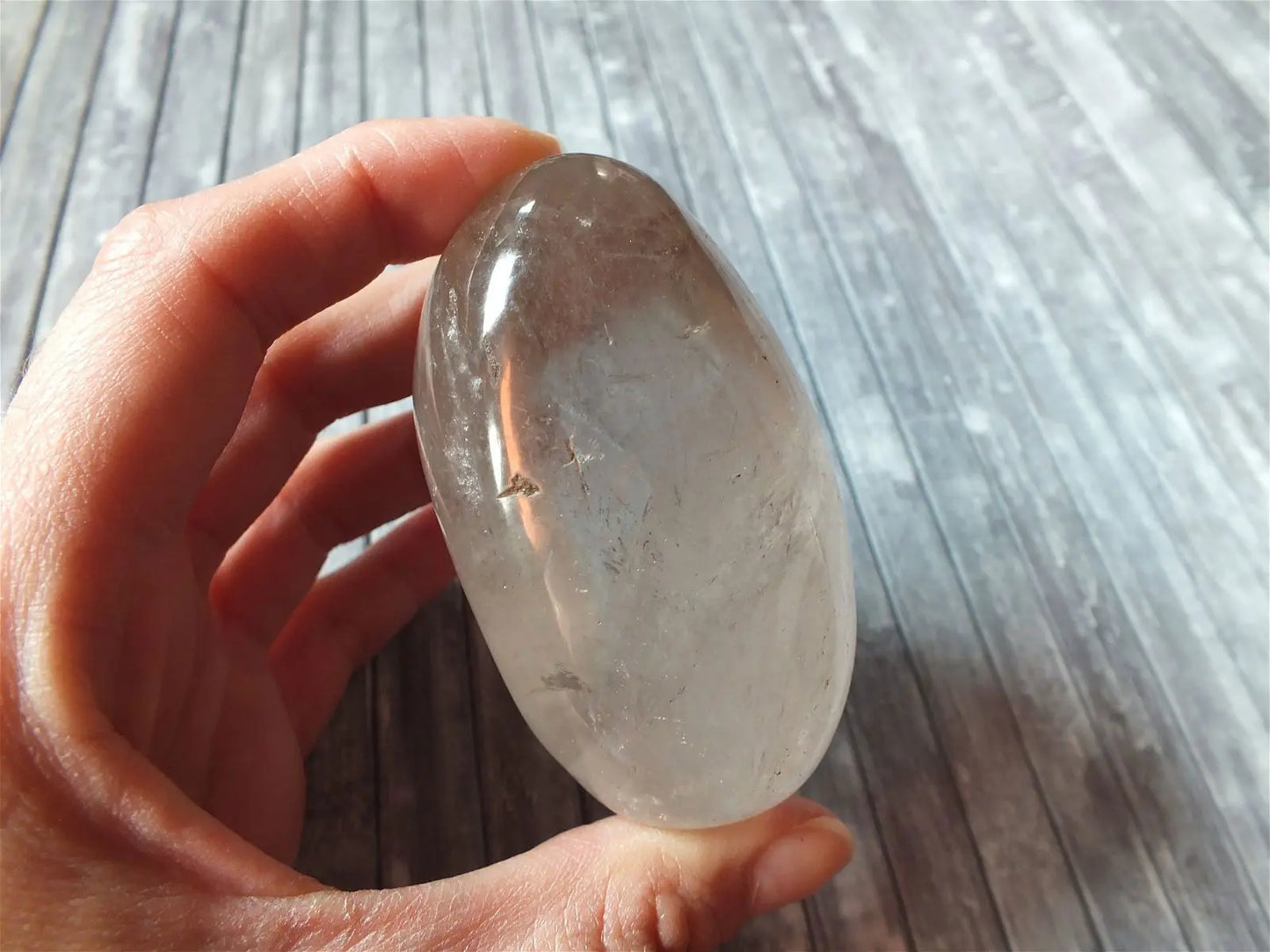 AU CHOIX Gros galet en cristal de roche COLIS - Aurore Lune