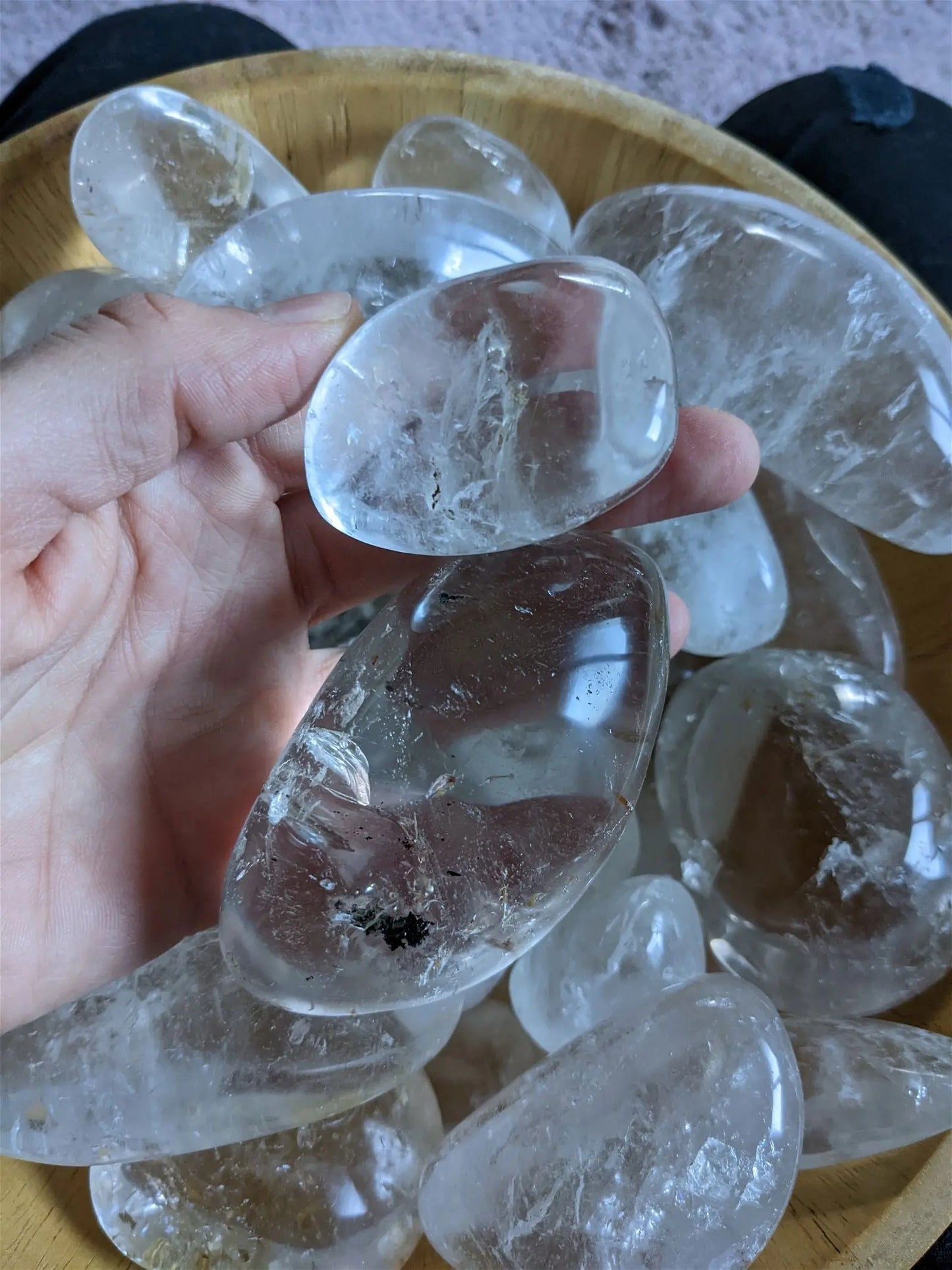 AU CHOIX Gros galet en cristal de roche COLIS - Aurore Lune