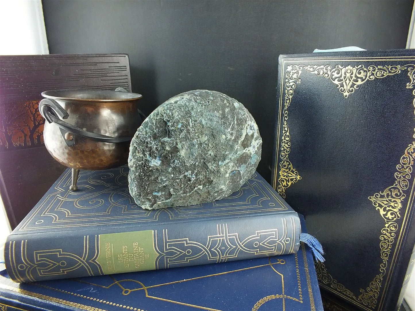 Agate teintée à poser 281 grammes - Aurore Lune