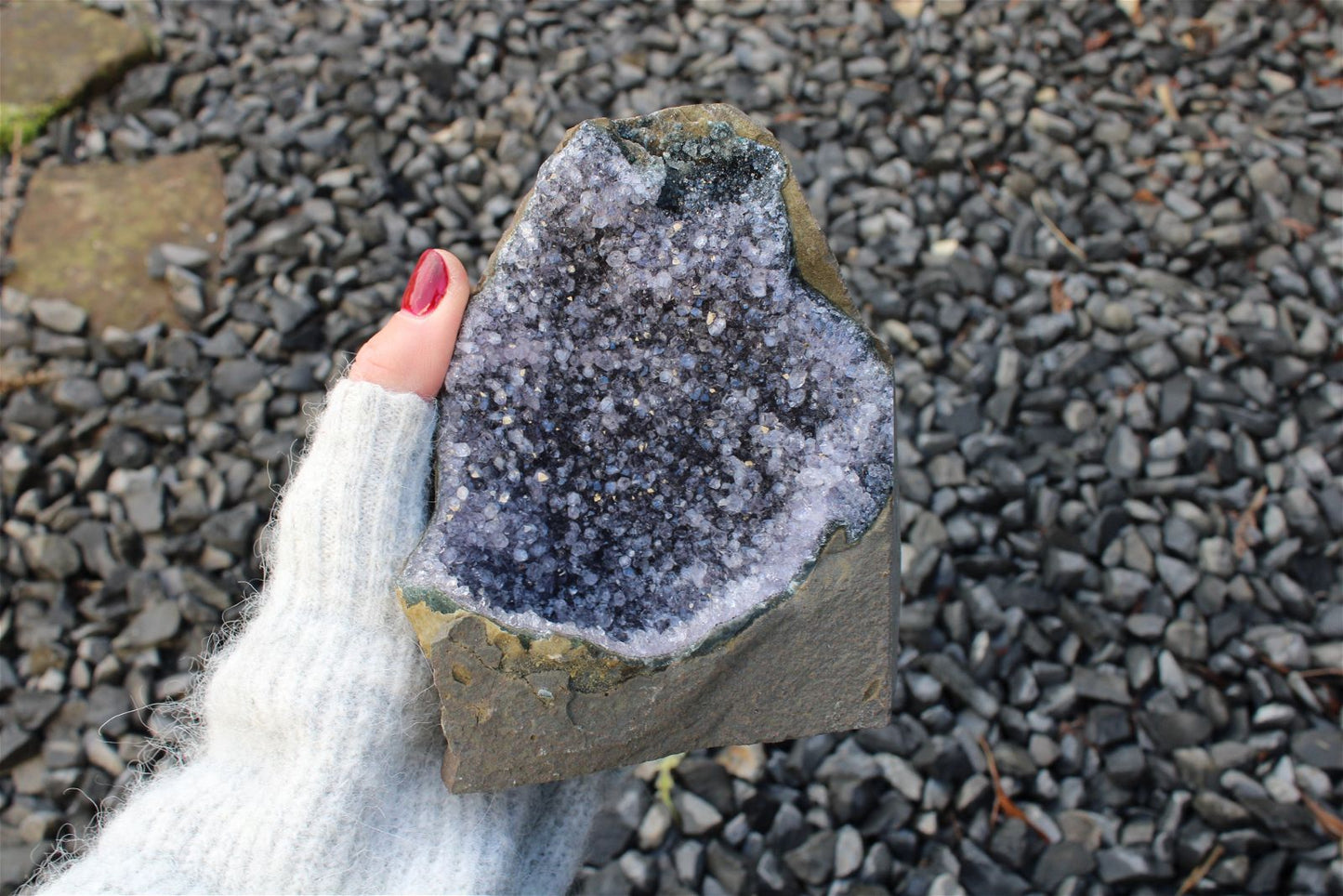 Améthyste à poser ~ 1.2 kg BRESIL - 15 cm - Aurore Lune