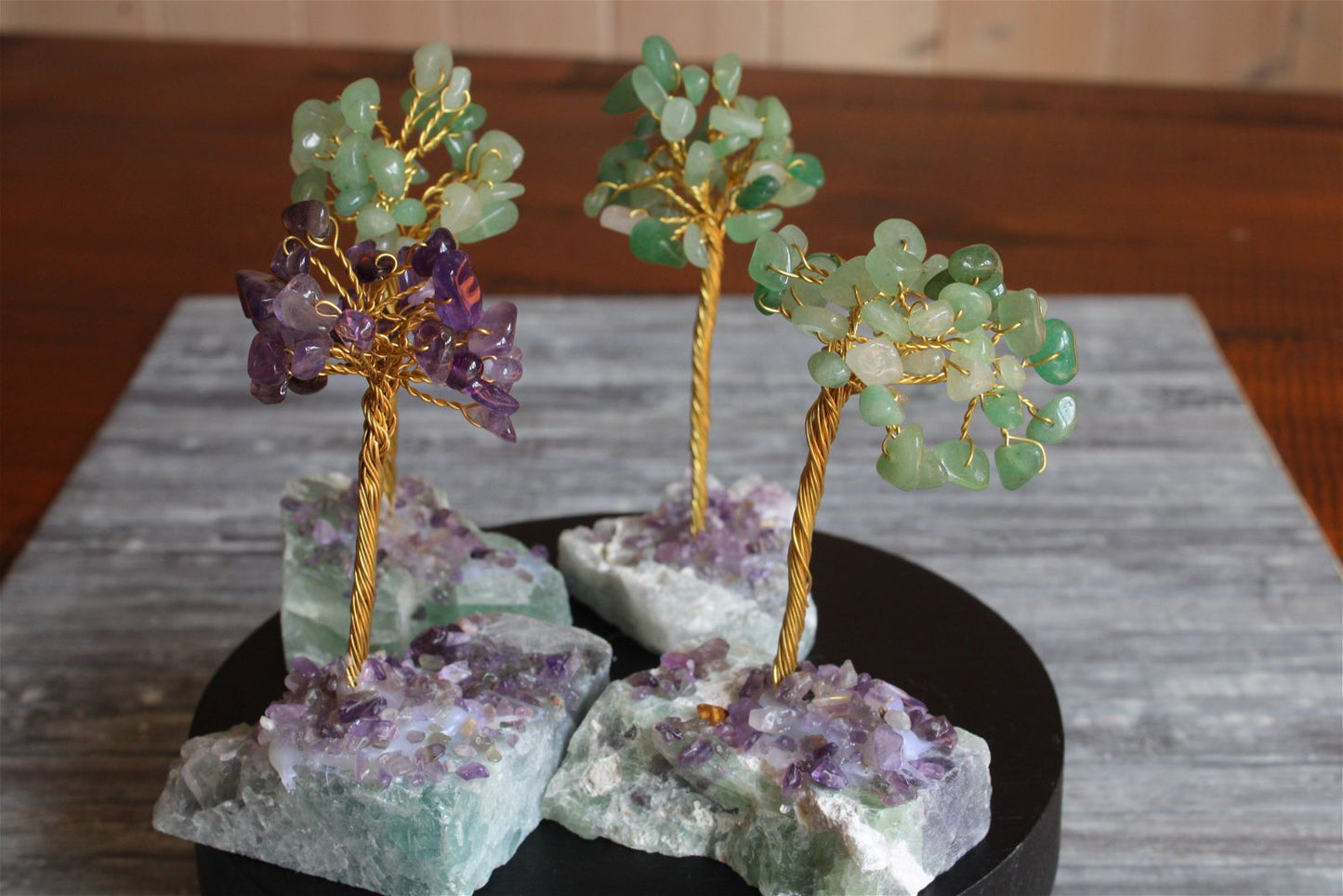 Arbre aventurine verte sur socle en fluorite et améthystes collées - Aurore Lune