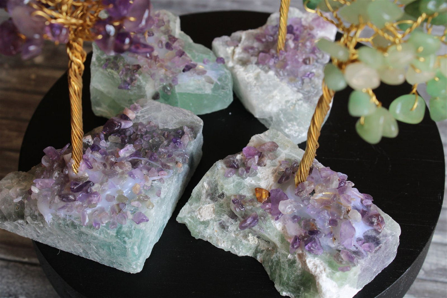 Arbre aventurine verte sur socle en fluorite et améthystes collées - Aurore Lune
