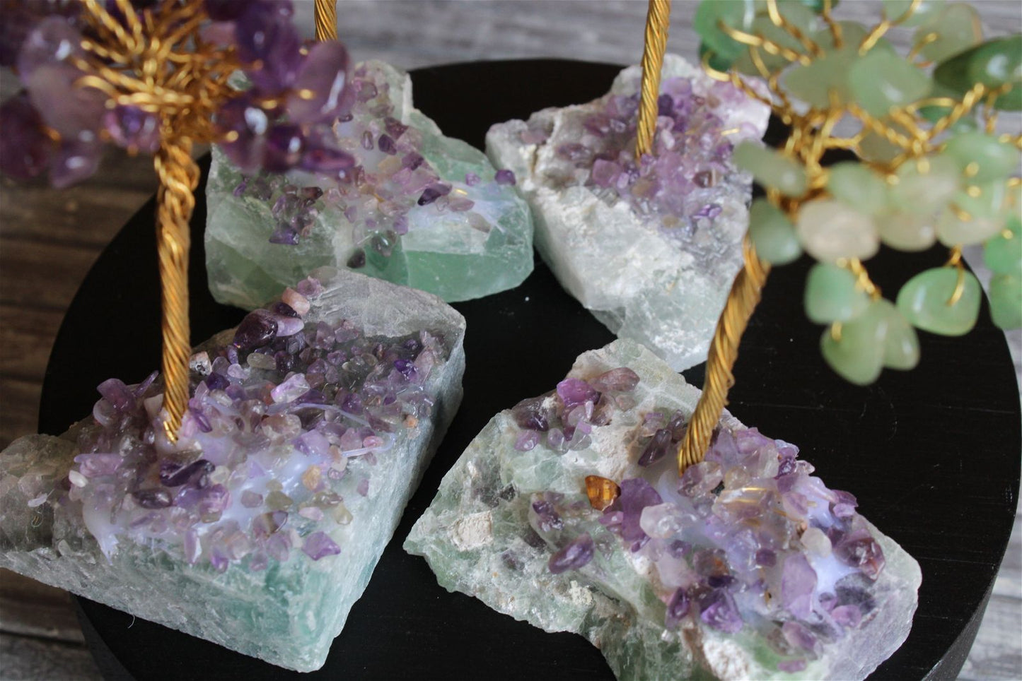 Arbre aventurine verte sur socle en fluorite et améthystes collées - Aurore Lune