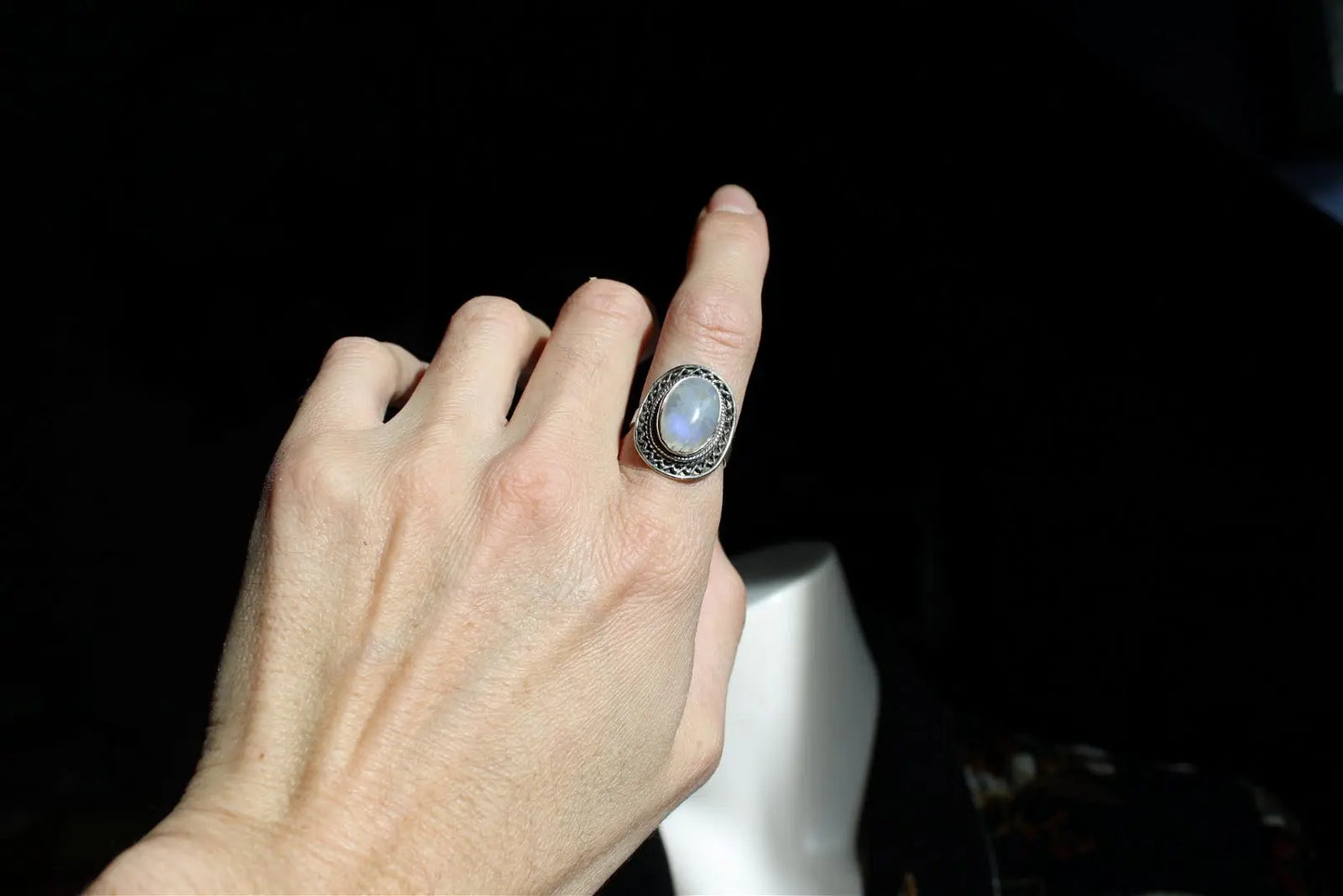 Bague labradorite blanche t. 54 - Aurore Lune