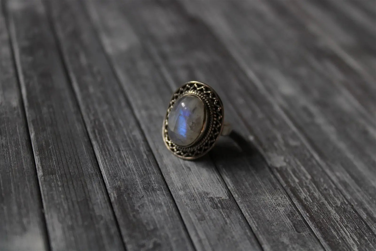 Bague labradorite blanche t. 54 - Aurore Lune