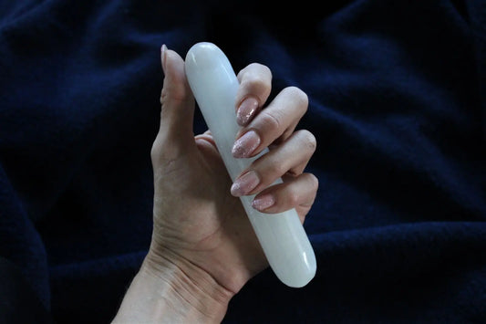 Bâton massage en sélénite - Aurore Lune
