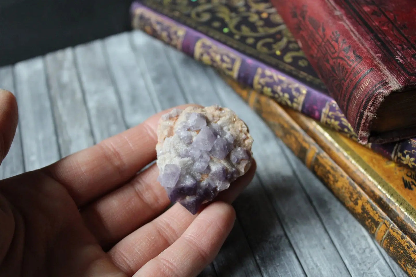 Belle fluorite en octoaèdre - concentration et persévérance - Aurore Lune