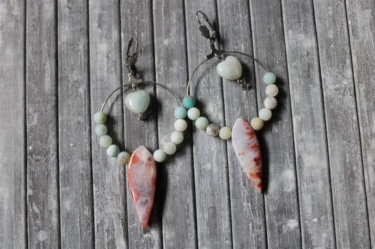 Boucles d'oreilles "calcédoine mystique" et amazonites - Aurore Lune