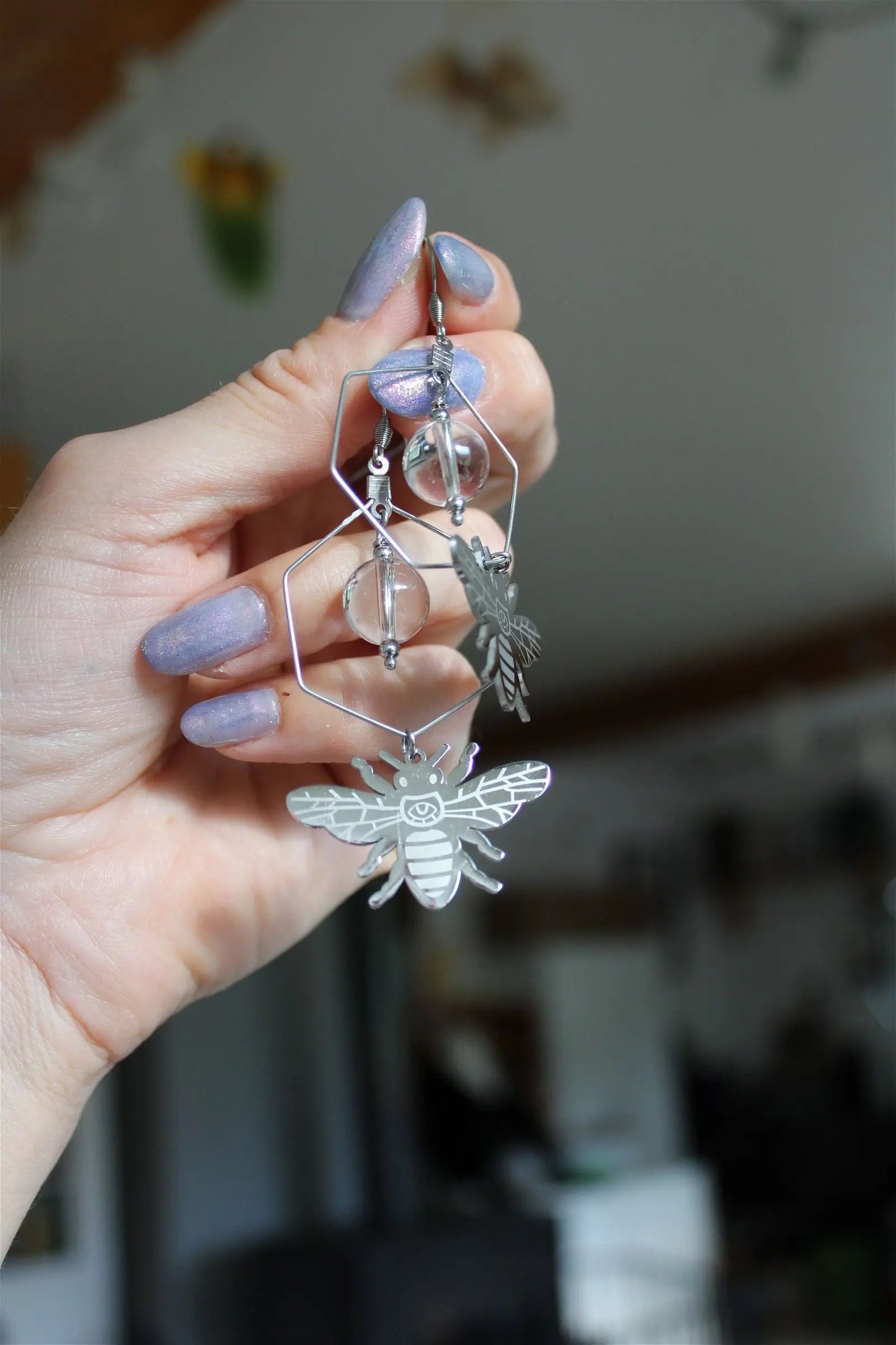 Boucles d'oreilles cristal de roche et bourdons tout inox - Aurore Lune