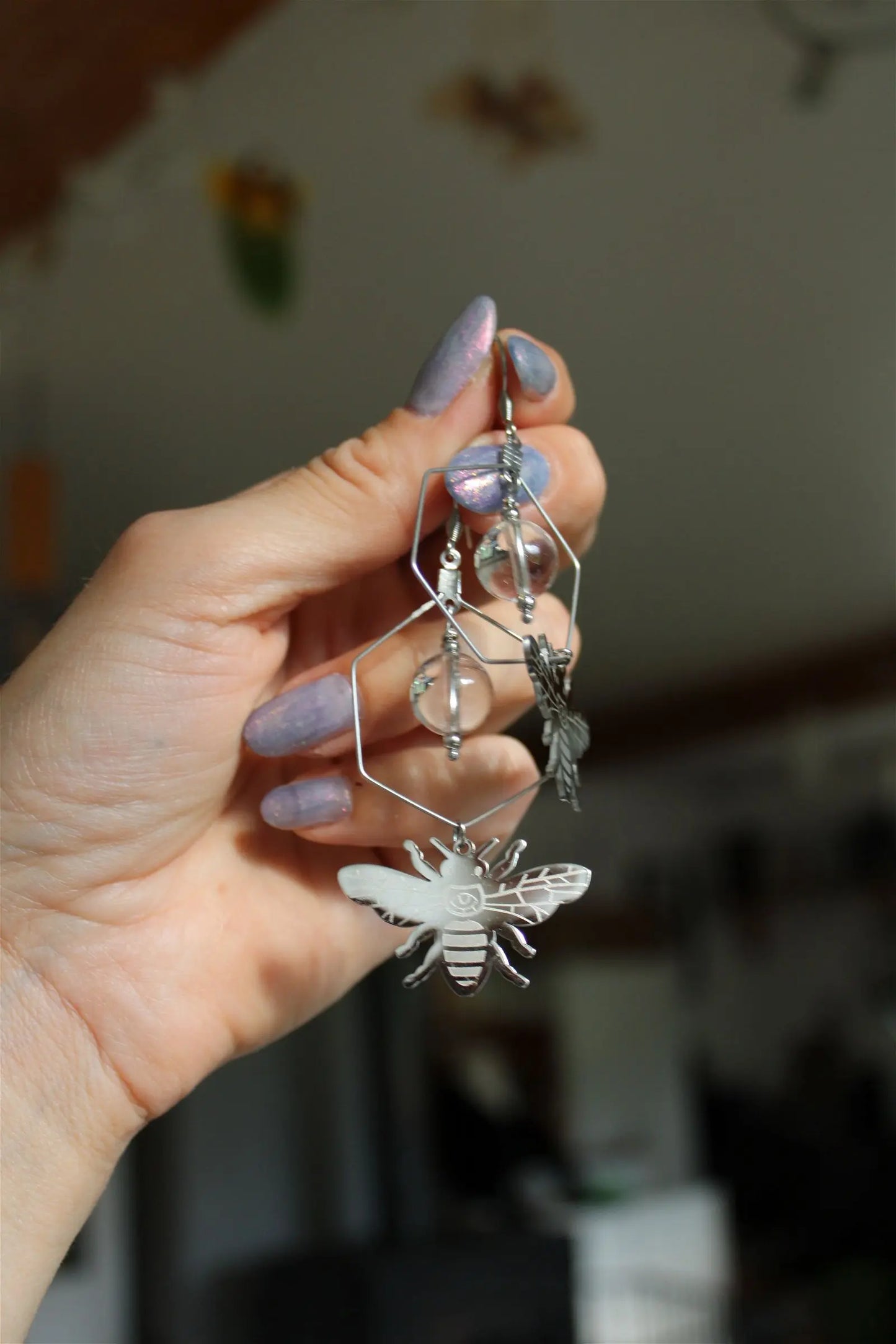 Boucles d'oreilles cristal de roche et bourdons tout inox - Aurore Lune
