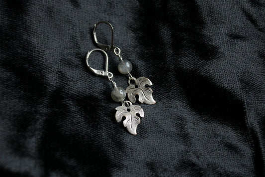 Boucles d'oreilles elfiques labradorite * Givre d'Ether * - Aurore Lune