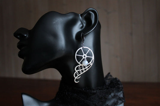 Boucles d'oreilles labradorites blanches steampunk - Aurore Lune