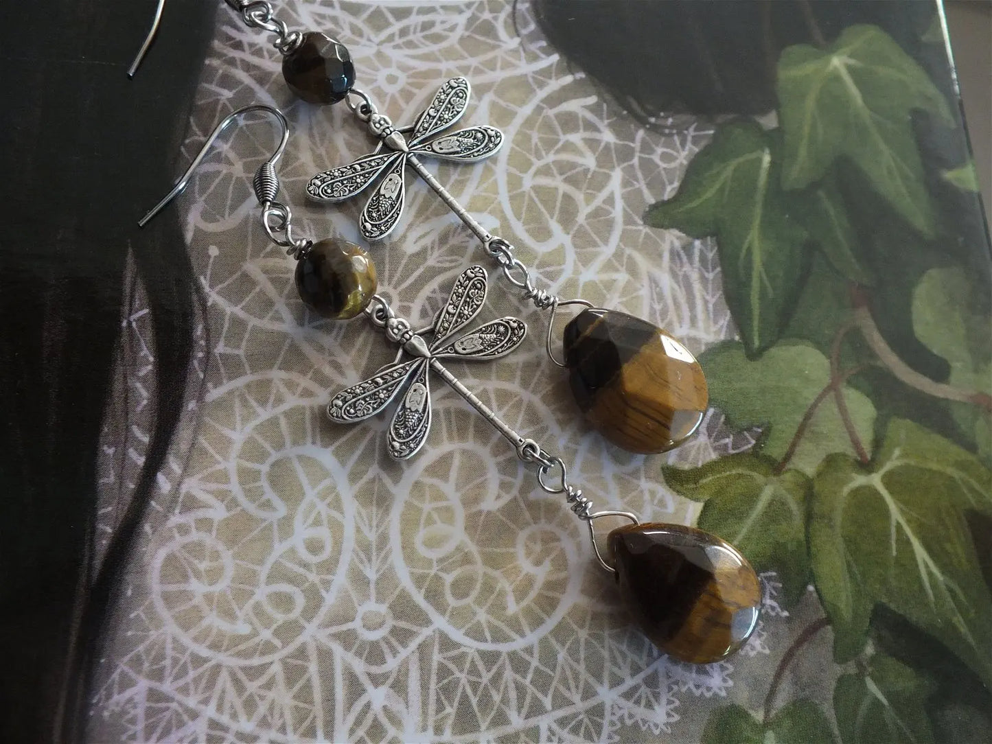 Boucles d'oreilles oeil de tigre - Aurore Lune