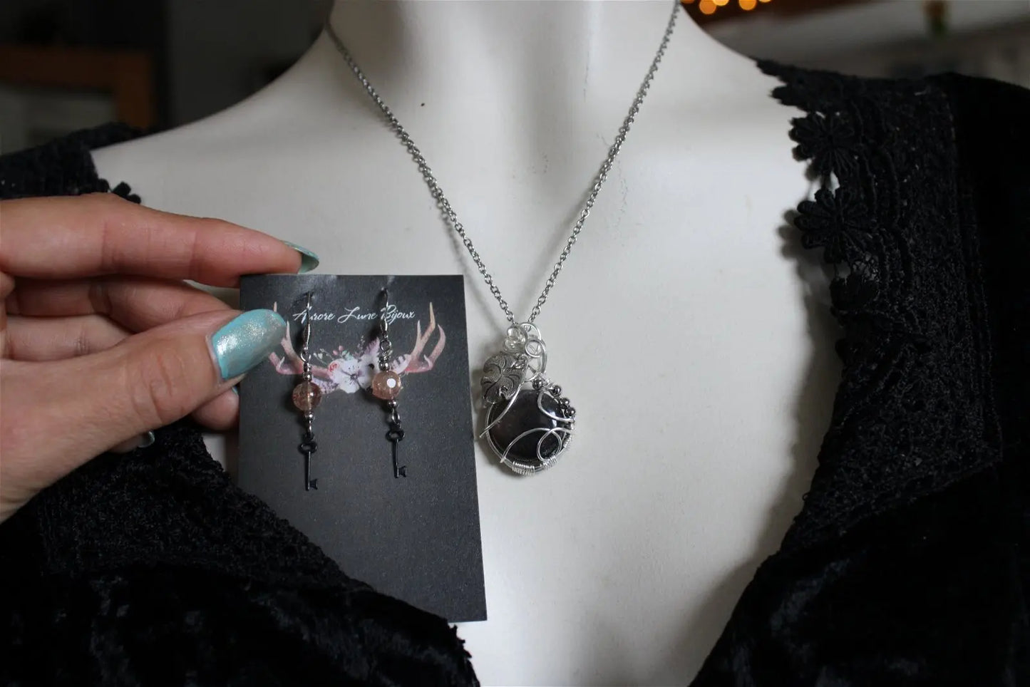Boucles d'oreilles pierre de soleil - Aurore Lune
