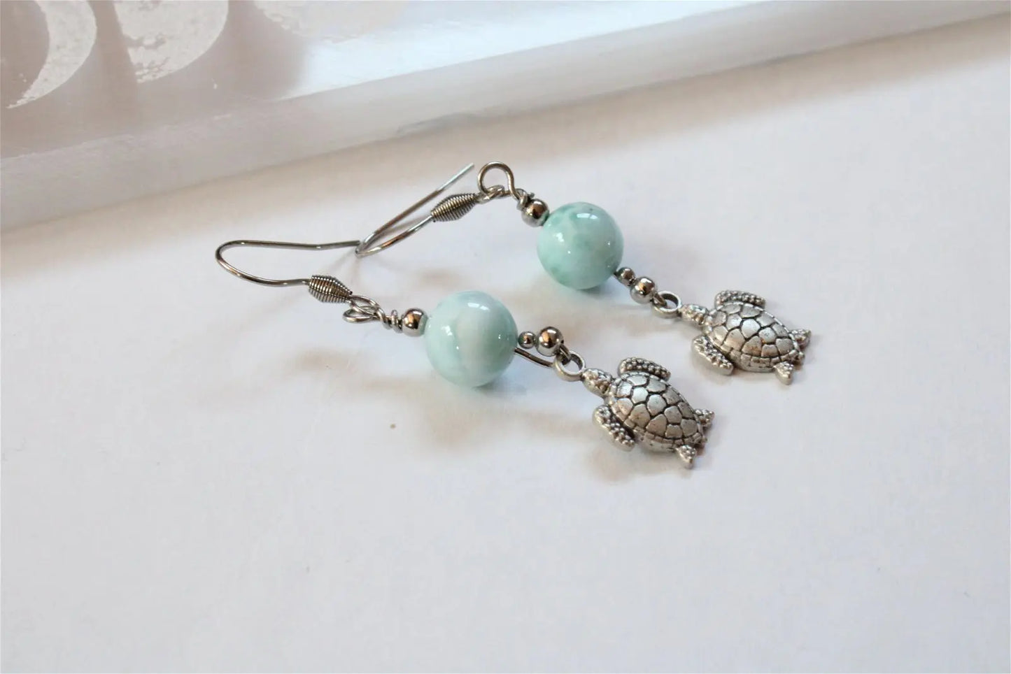 Boucles d'oreilles tortues avec larimars - Aurore Lune