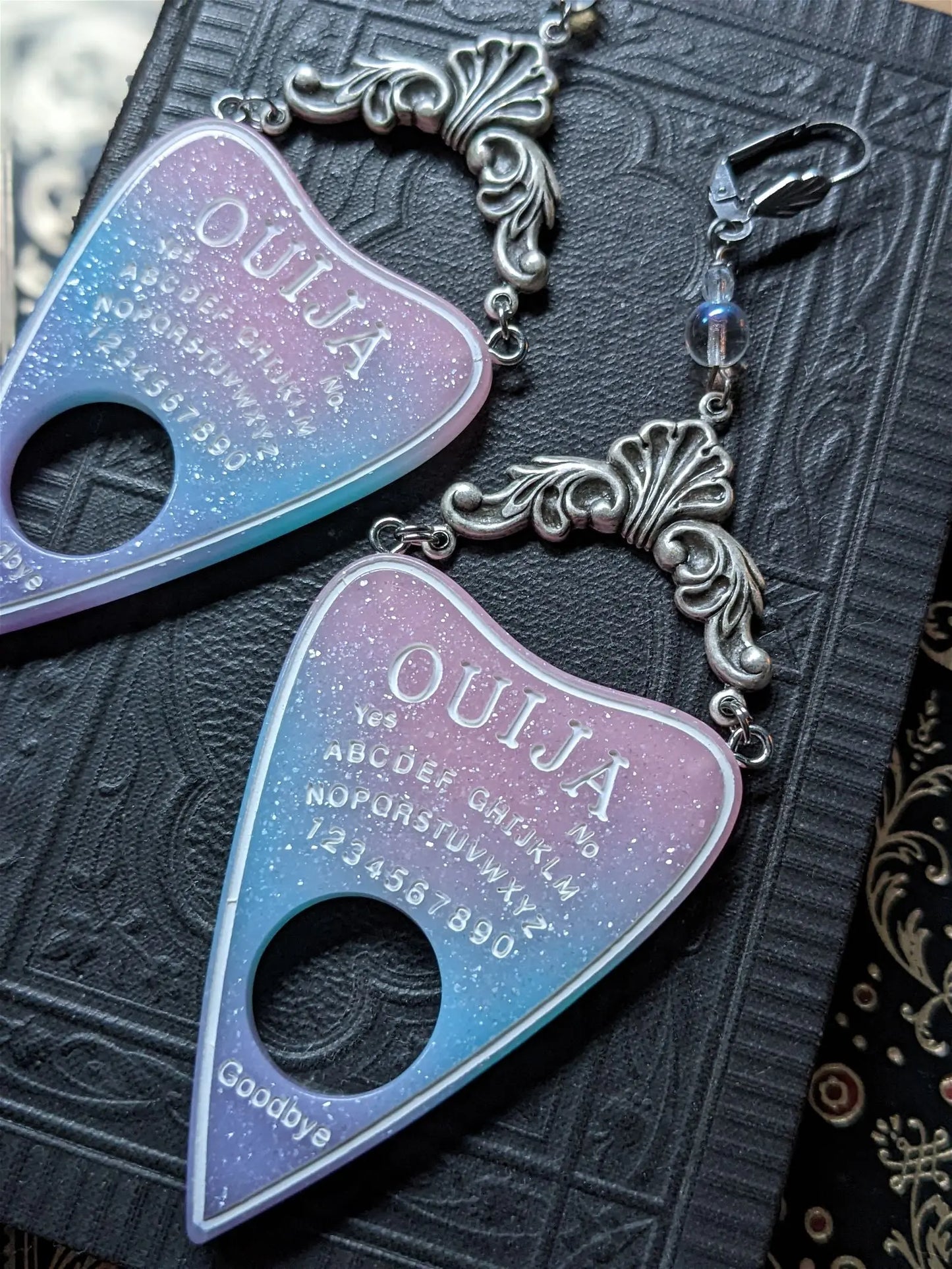 Boucles d'oreilles uniques oui ja - Aurore Lune