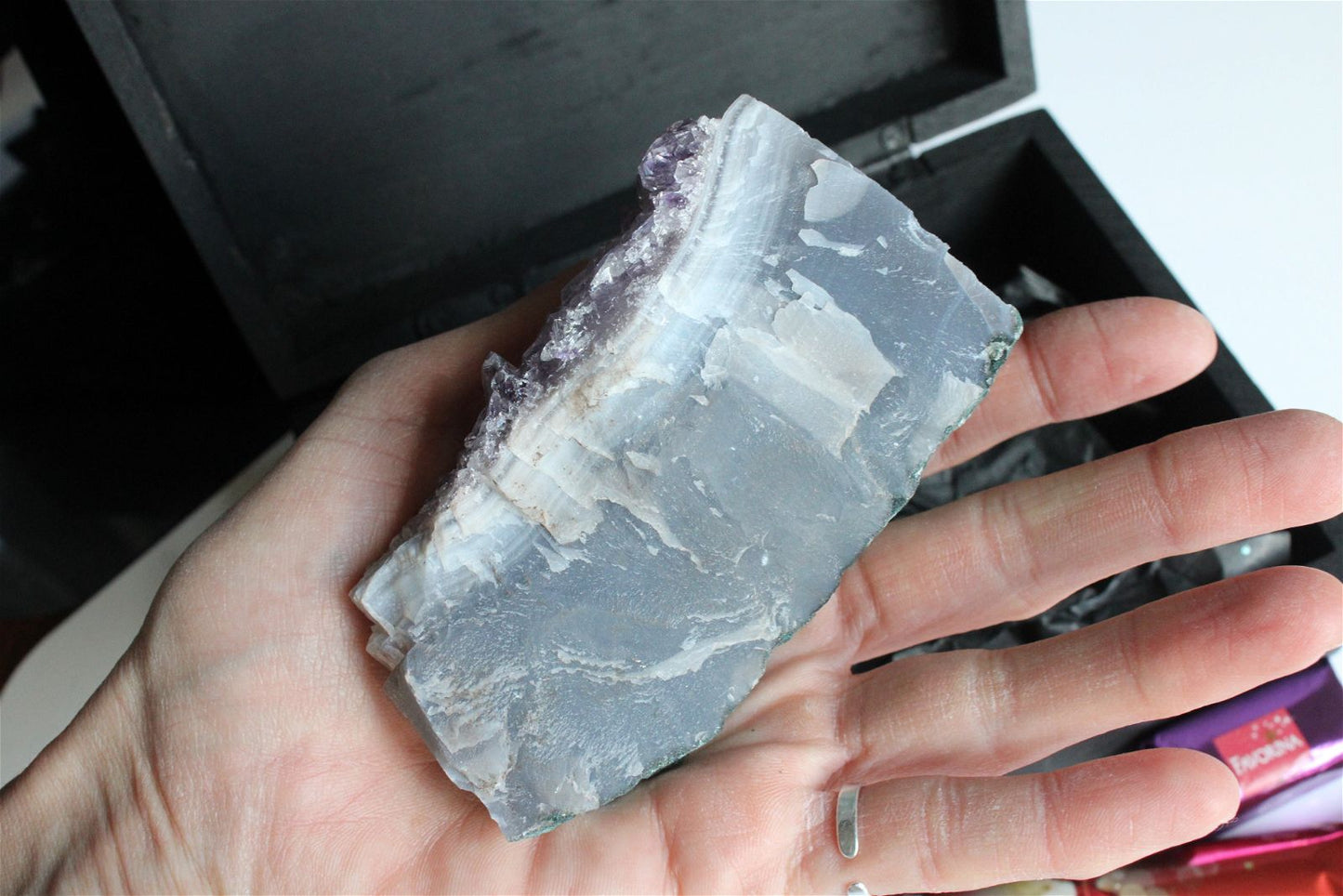Box boîte à offrir quartz rose et améthyste brutes - Aurore Lune