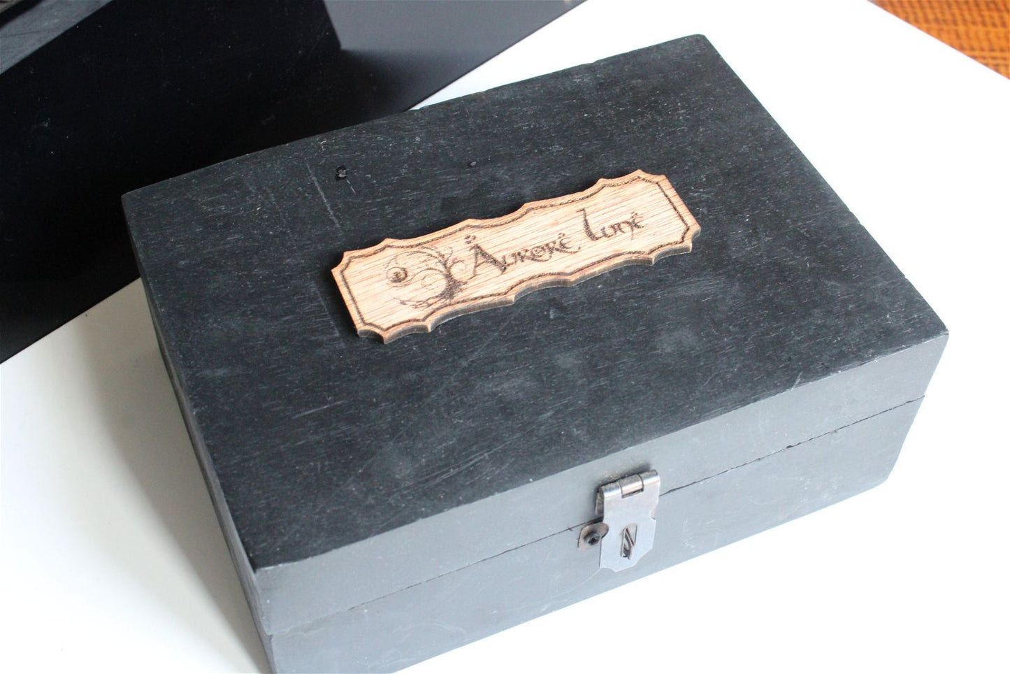 Box boîte à offrir quartz rose et améthyste brutes - Aurore Lune