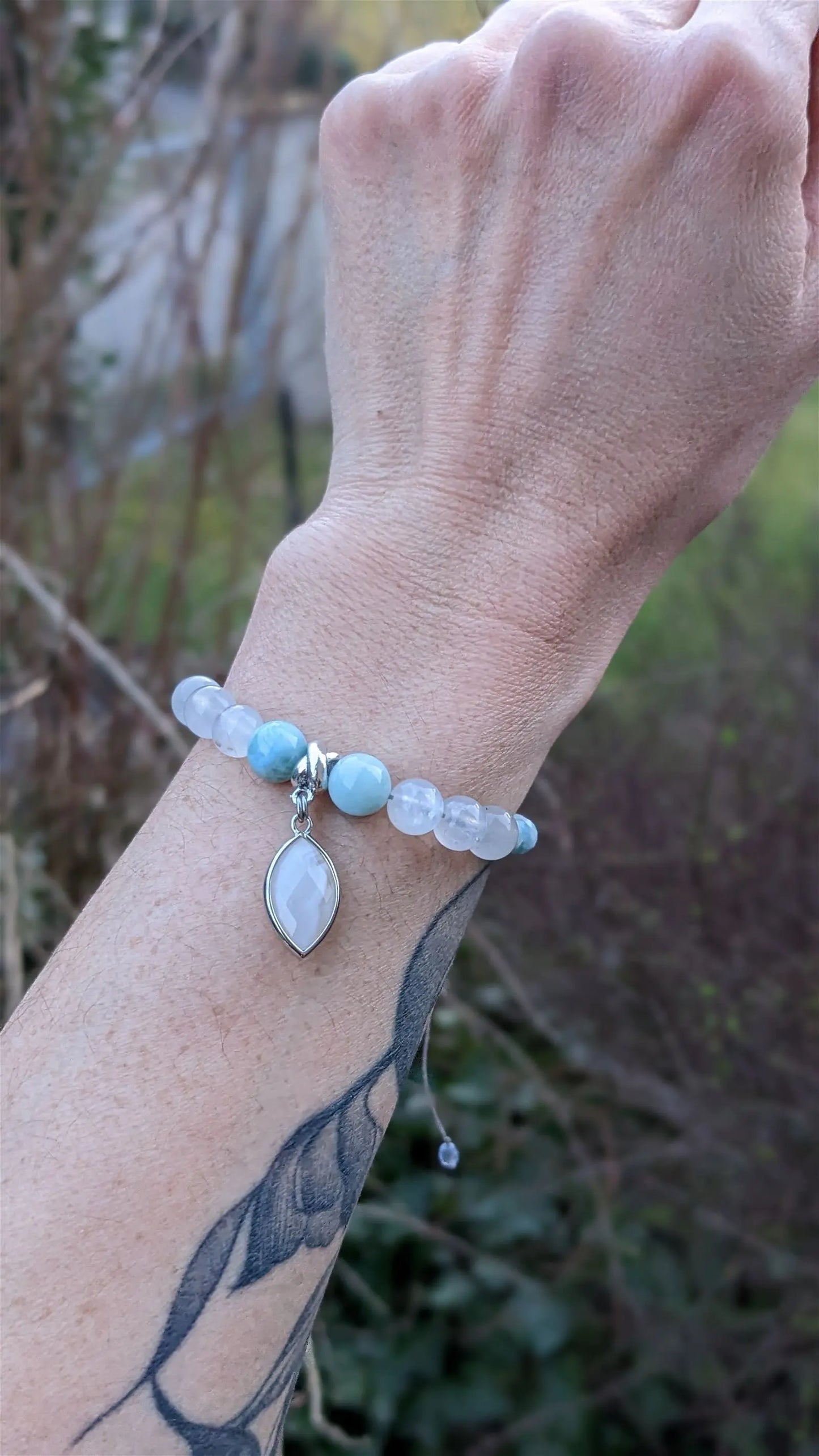 Bracelet fait maison macramé larimar agate aigue marine - Aurore Lune