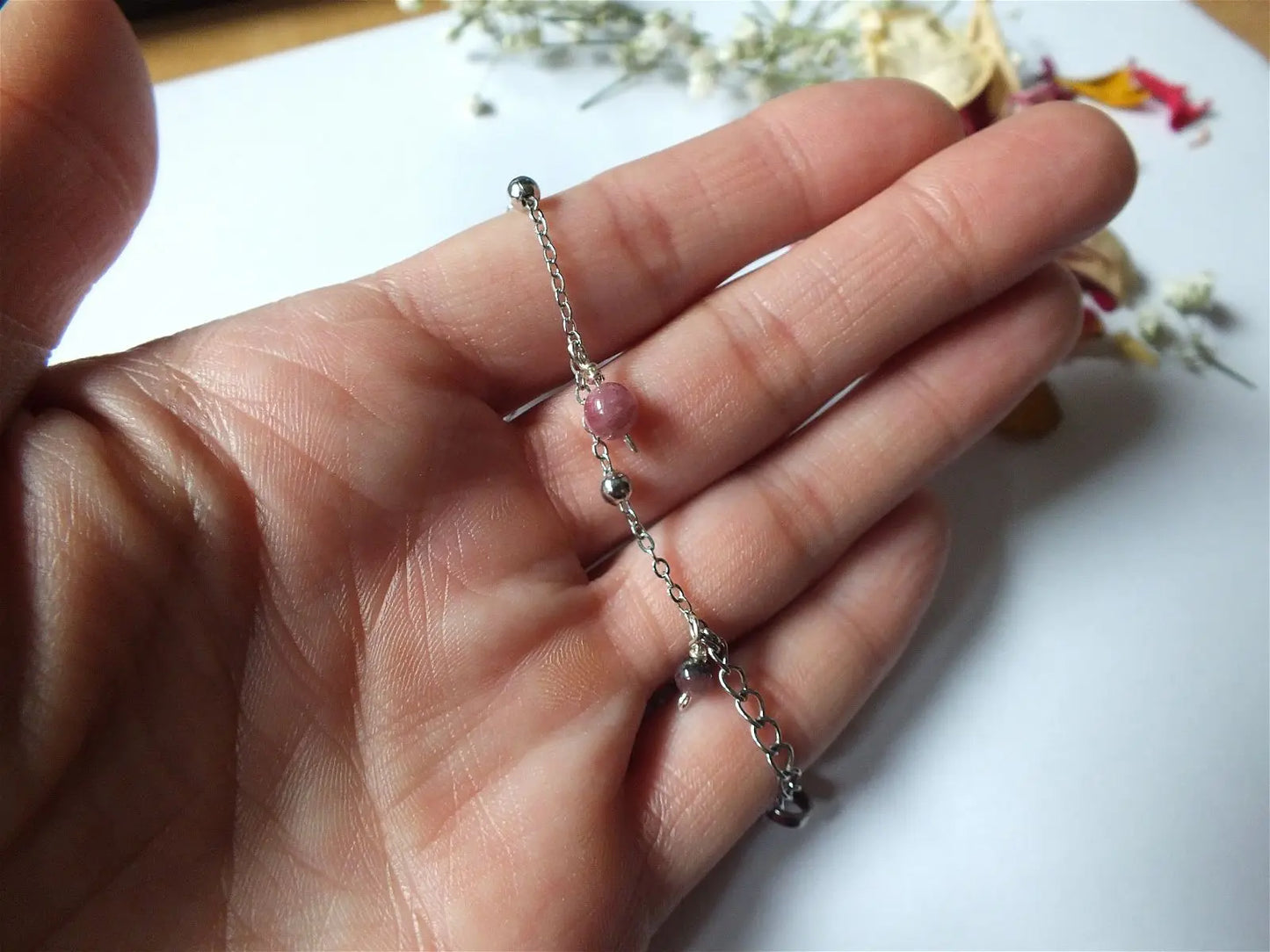 Bracelet fin et délicat tourmalines - Aurore Lune