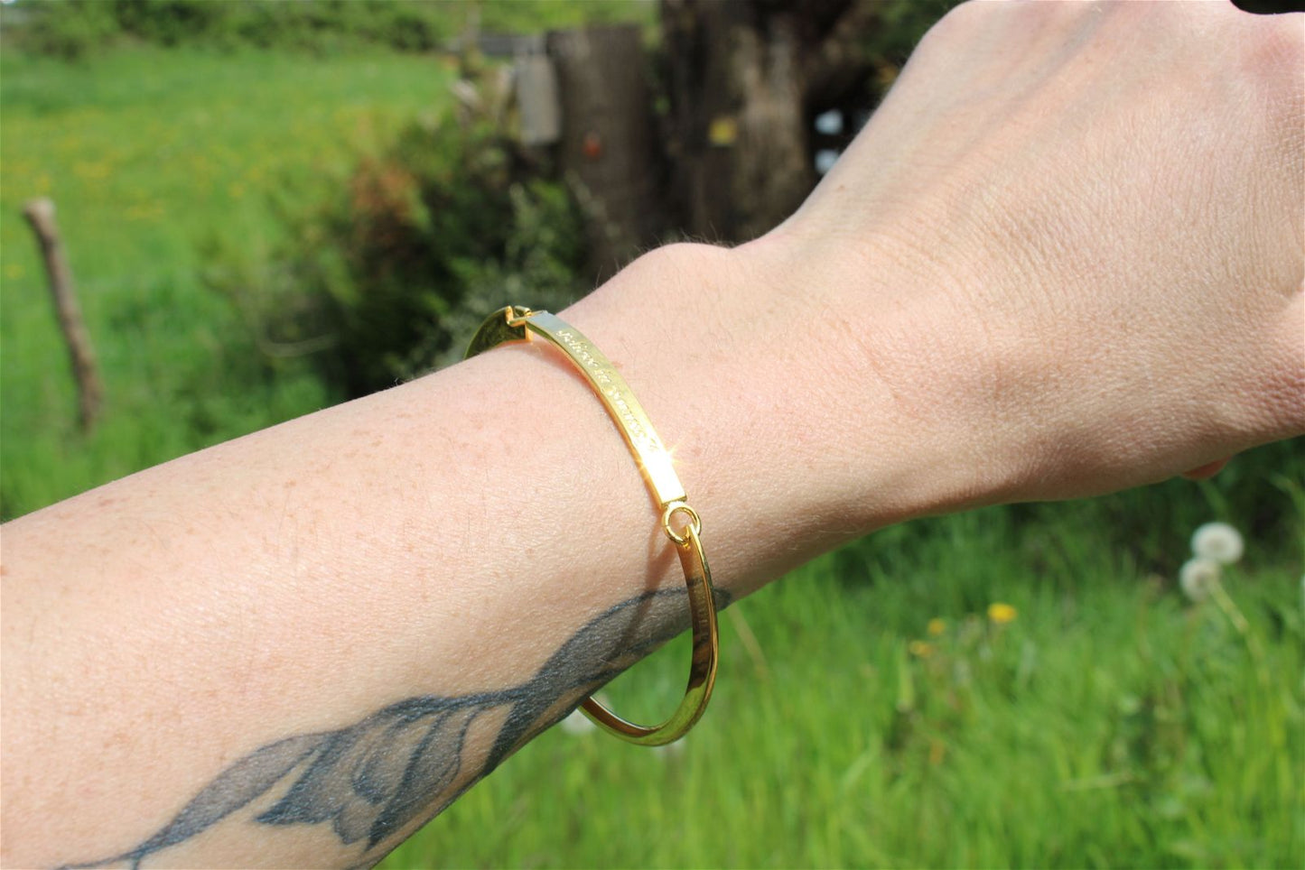 Bracelet inox "believe in yourself" doré CROIS EN TOI - Aurore Lune