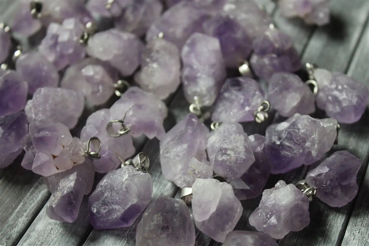 CADEAU Collier améthyste brute dès 35 € d'achats - Aurore Lune