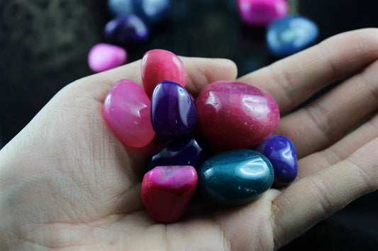 CADEAU dès 15€ agate teintée pierre roulée - Aurore Lune