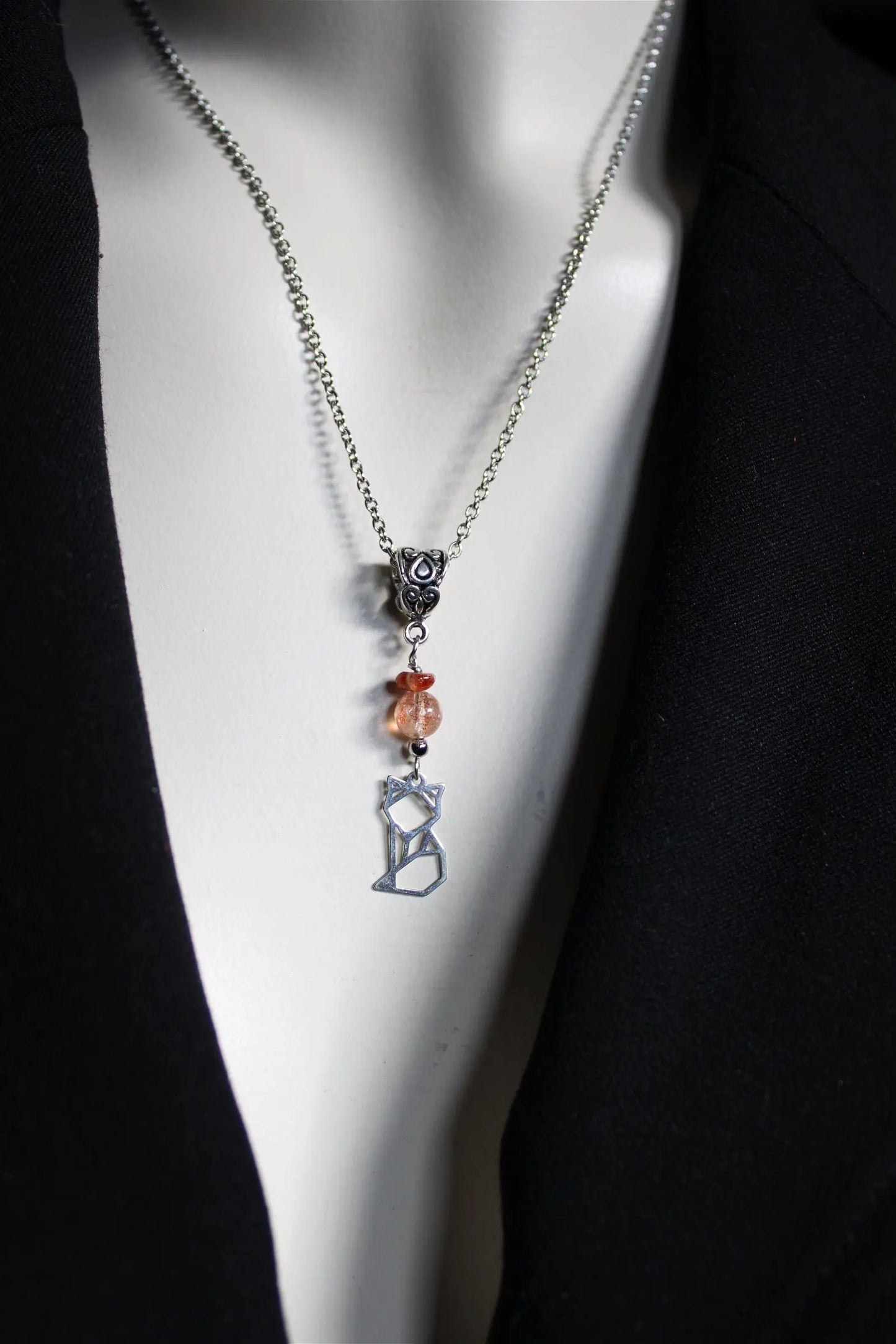 COLLECTION RENARDS Collier pierre de soleil - Aurore Lune
