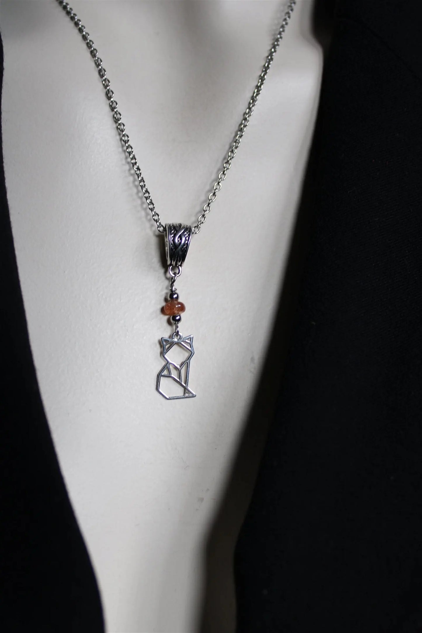 COLLECTION RENARDS Collier pierre de soleil - Aurore Lune