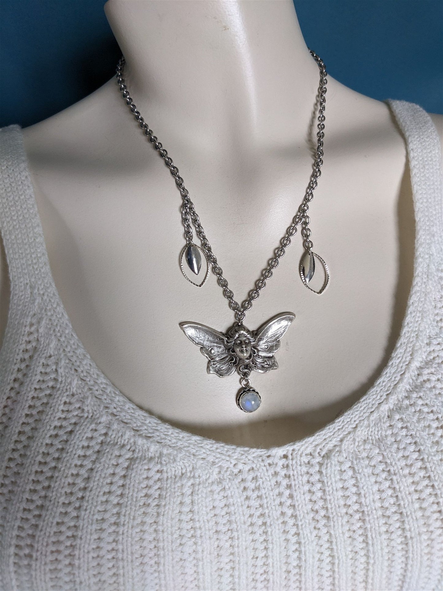 Collier Baroque labradorite blanche*Quand les Anges veillent* - Aurore Lune