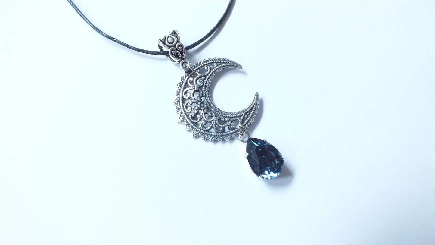 Collier Lune avec swarovski bleu - Aurore Lune